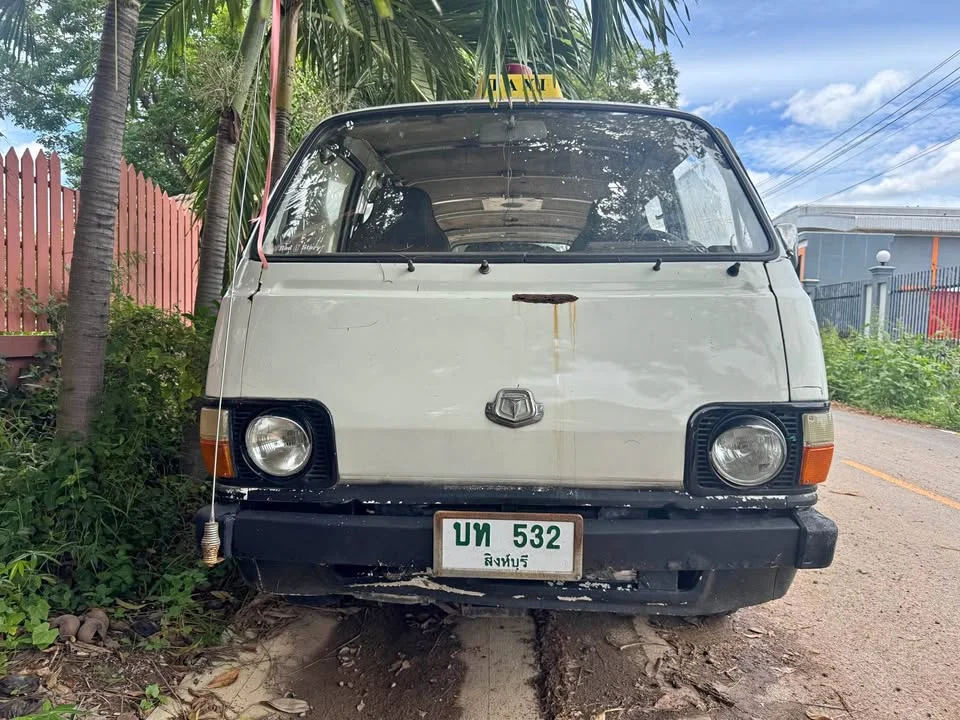 1980 Toyota Commuter III 3