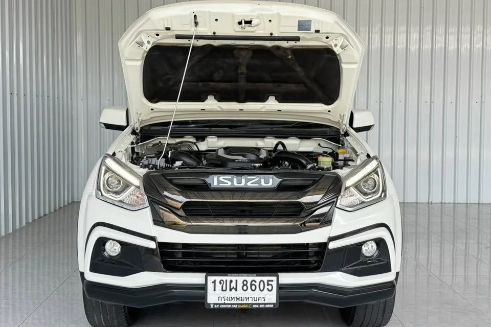 2021 Isuzu MU-X I 2