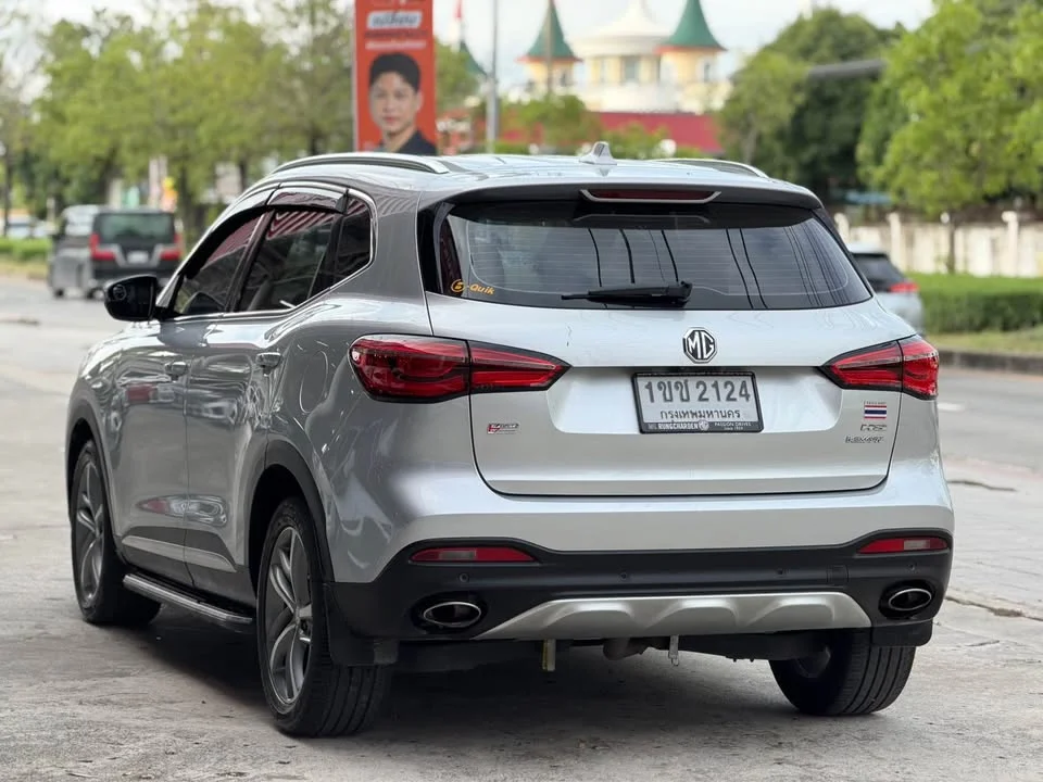 2020 MG HS 2