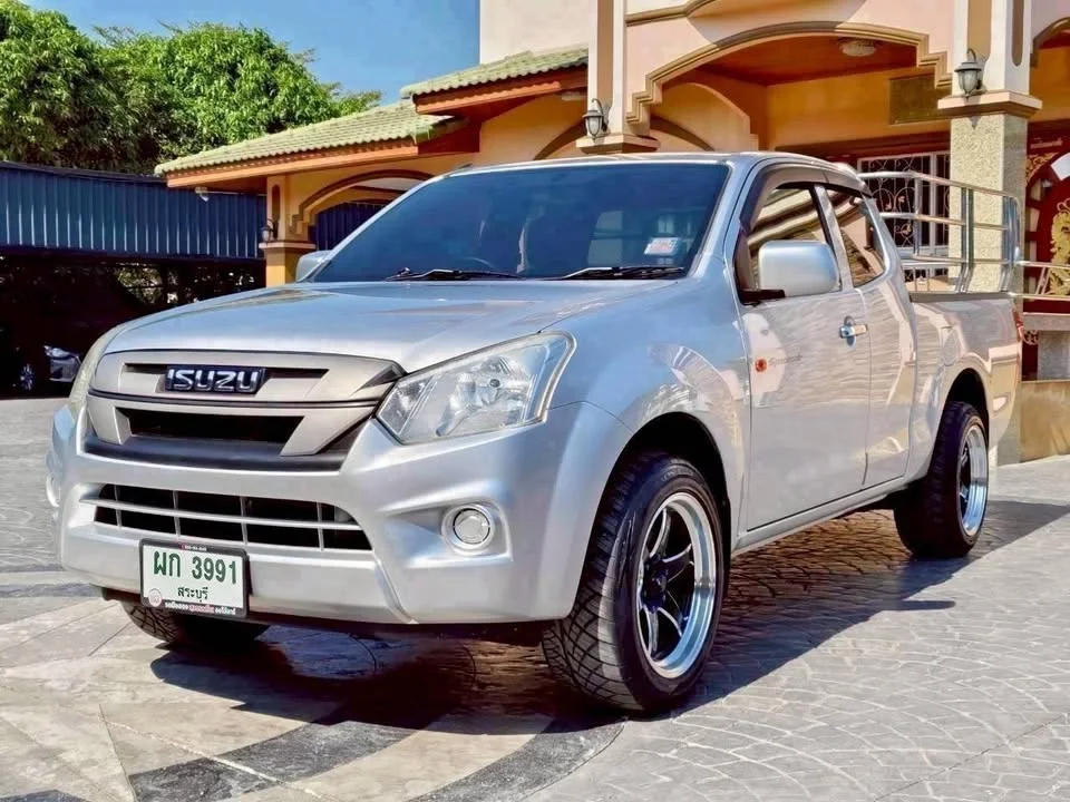 2017 Isuzu D-Max II (RT) 3