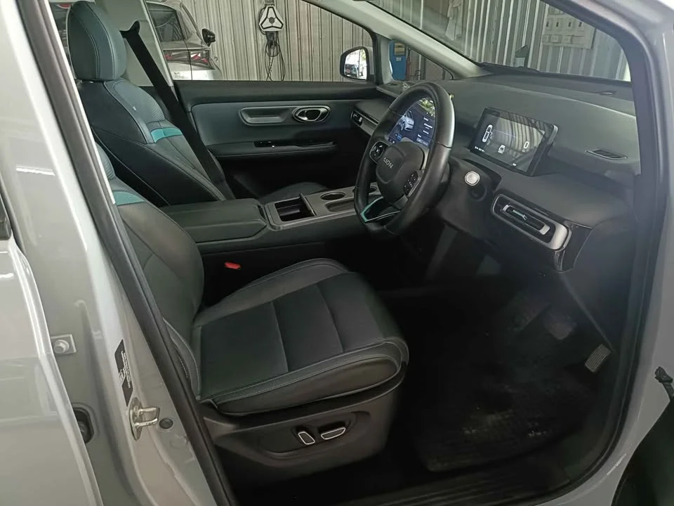 2023 GAC Aion Y Plus I 3
