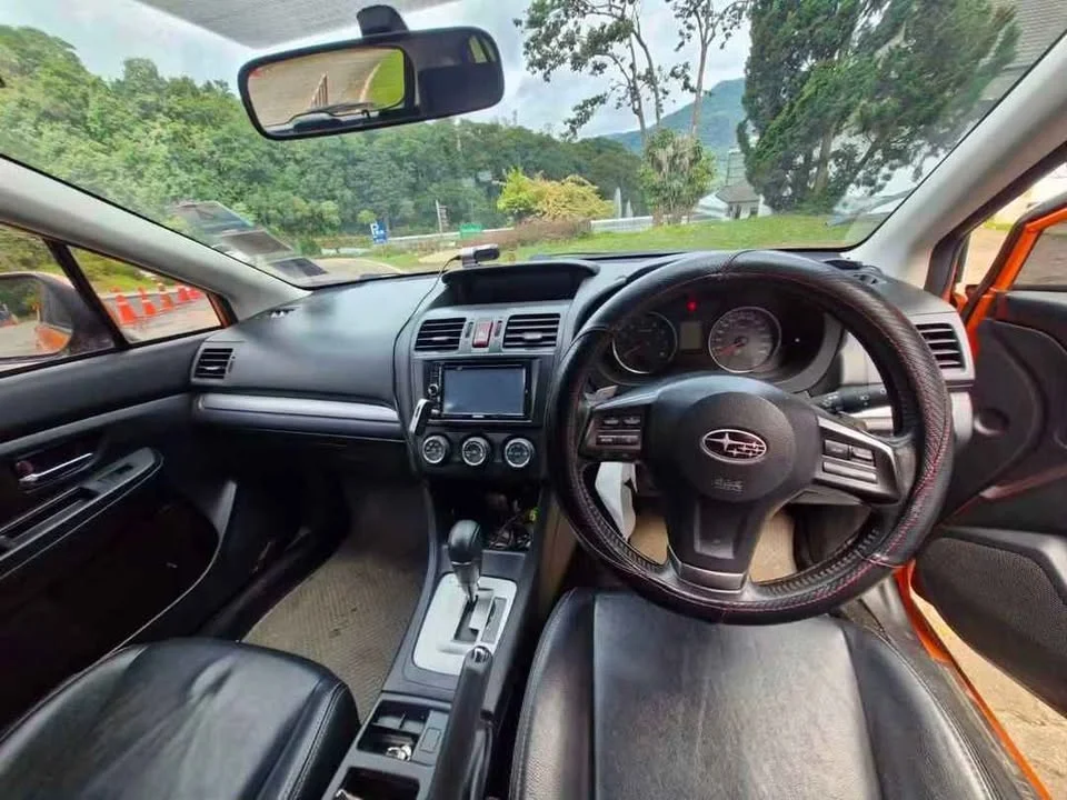 2014 Subaru XV I 2