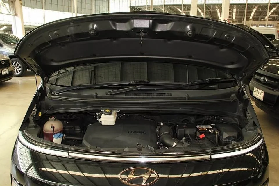 2022 Hyundai Staria US4 2