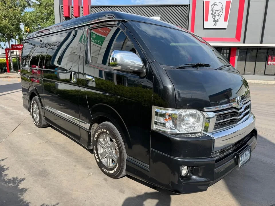 2016 Toyota HiAce V (H200) 3