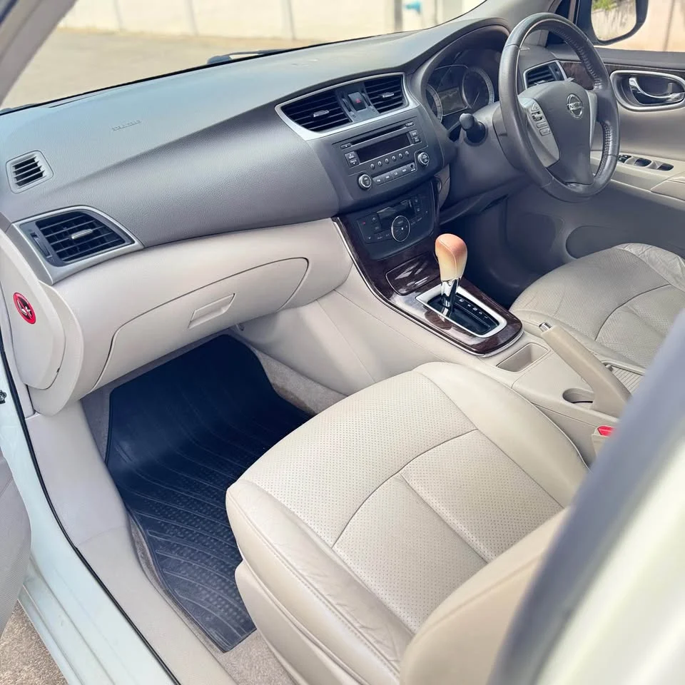 2013 Nissan Sylphy III (B17) 3