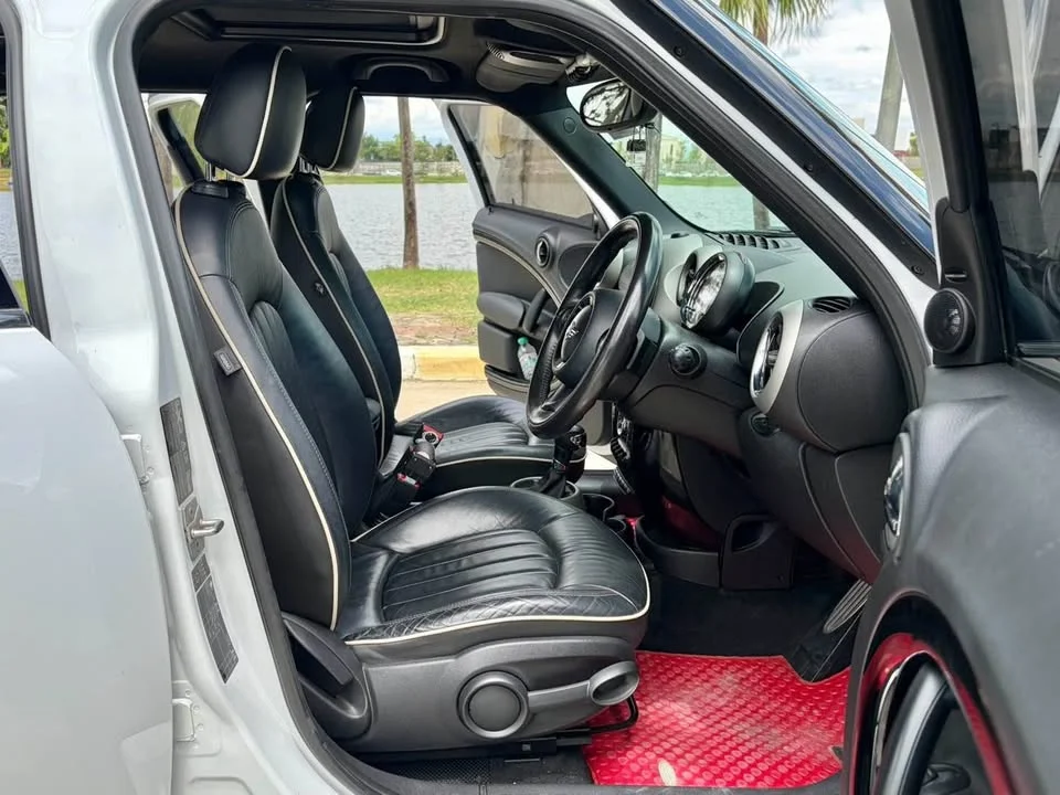 2011 Mini Countryman I 3