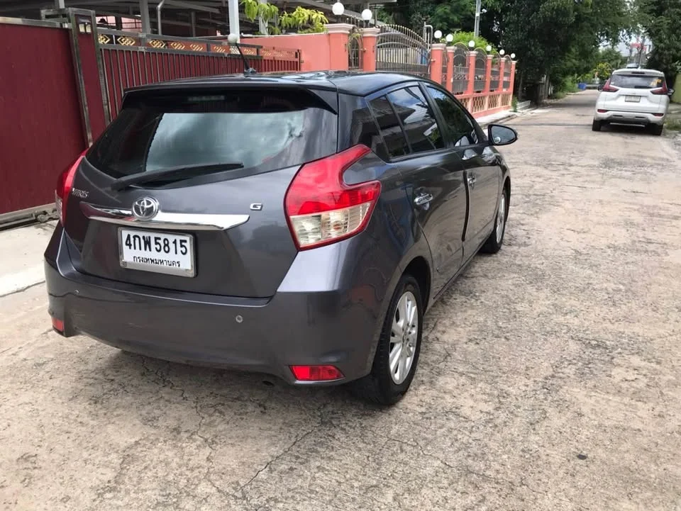 2015 Toyota Yaris III 3