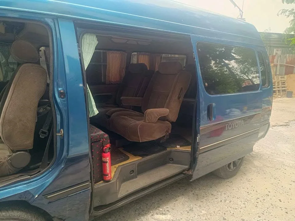 1993 Toyota Commuter IV (H100) 2