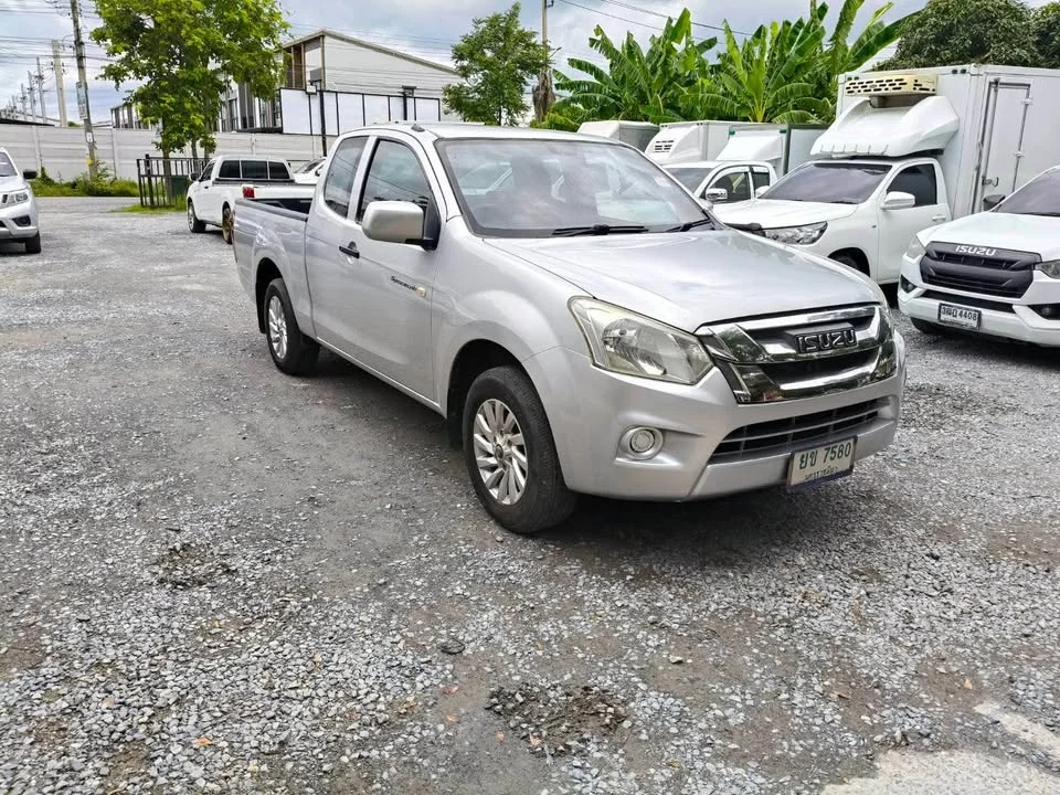 2017 Isuzu D-Max II (RT) 2