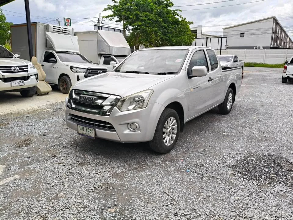2017 Isuzu D-Max II (RT) 3