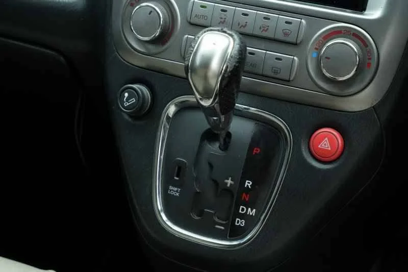 2005 Honda Stream I 2