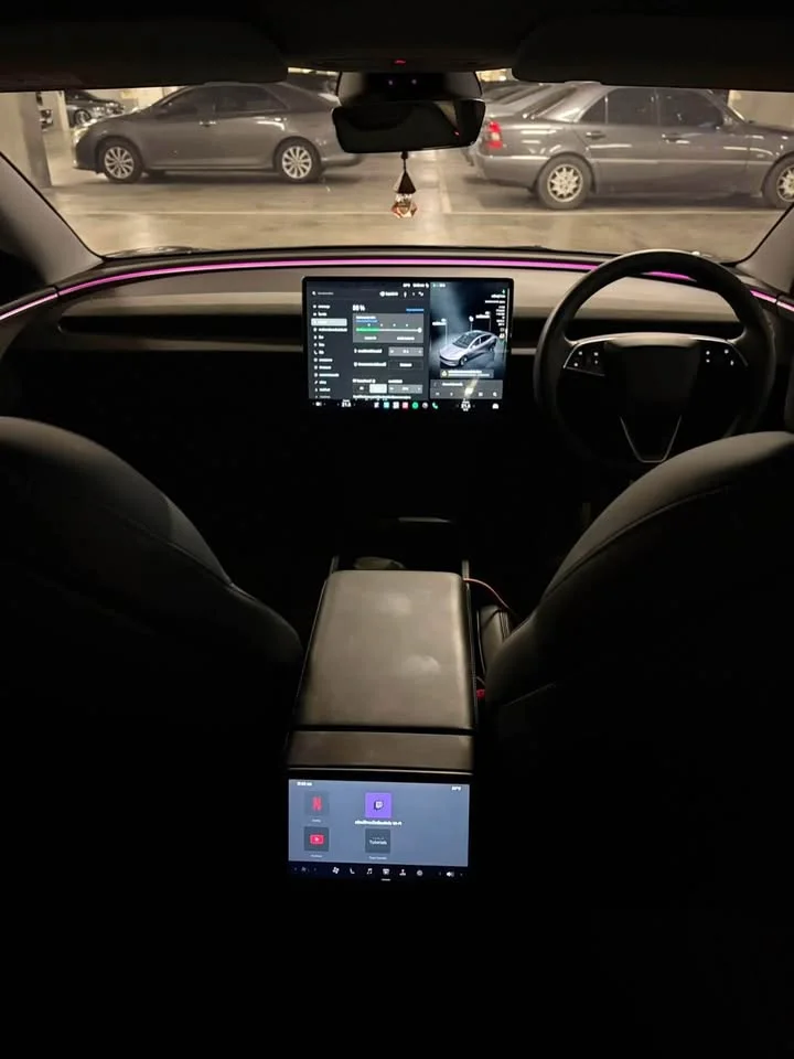 2024 Tesla Model 3 2
