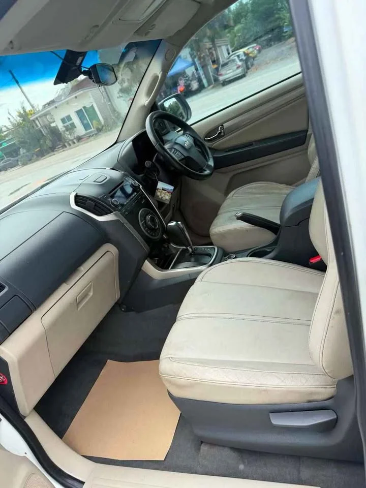 2013 Chevrolet TrailBlazer II 2