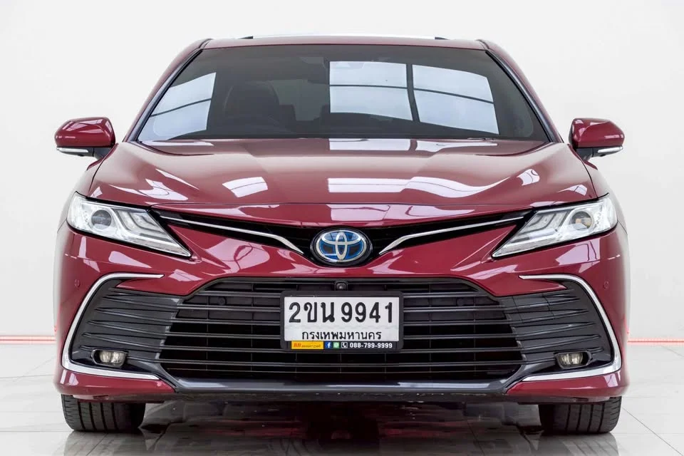 2022 Toyota Camry VIII (XV70) 3