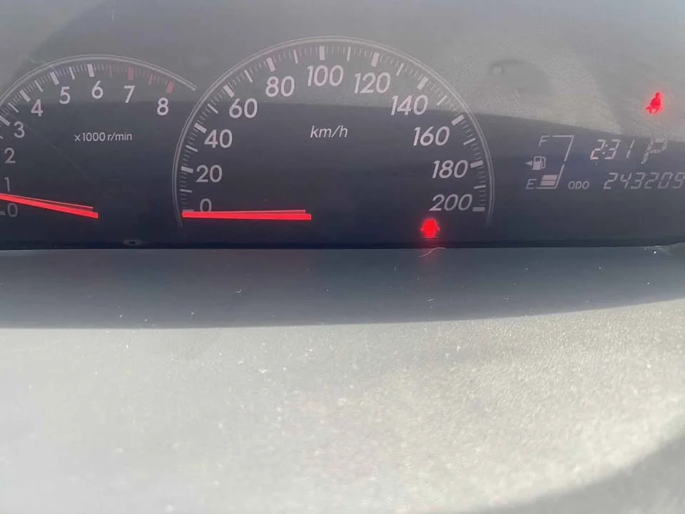 2012 Toyota Yaris II 2