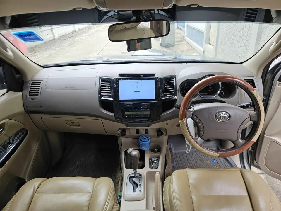 2006 Toyota Fortuner I 2