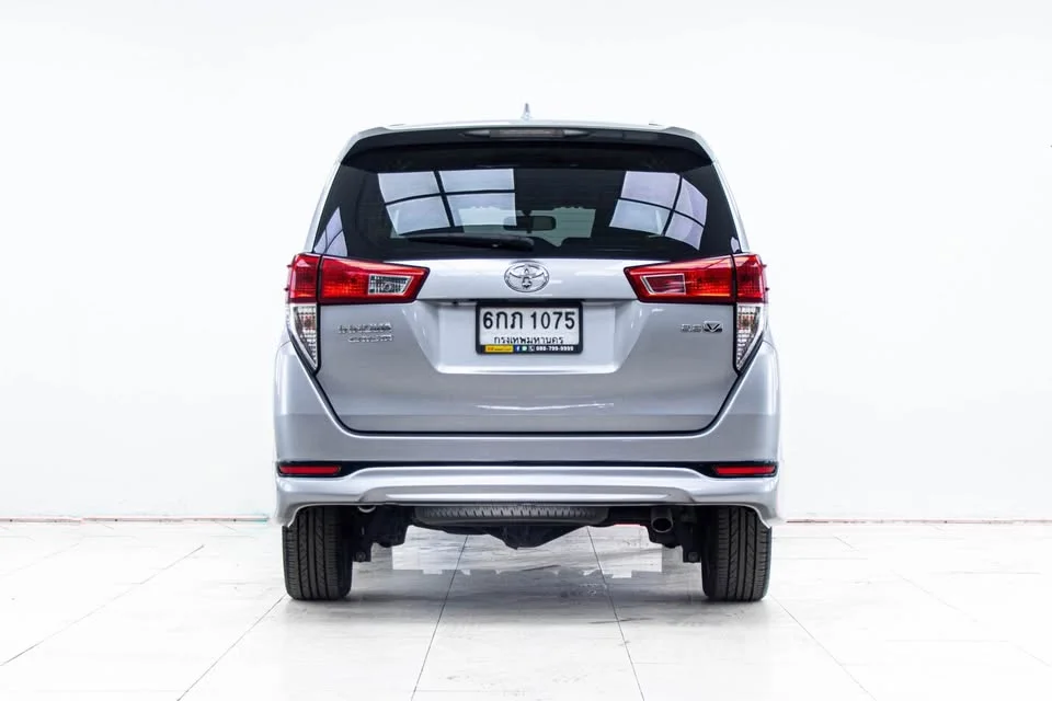 2017 Toyota Innova II 2