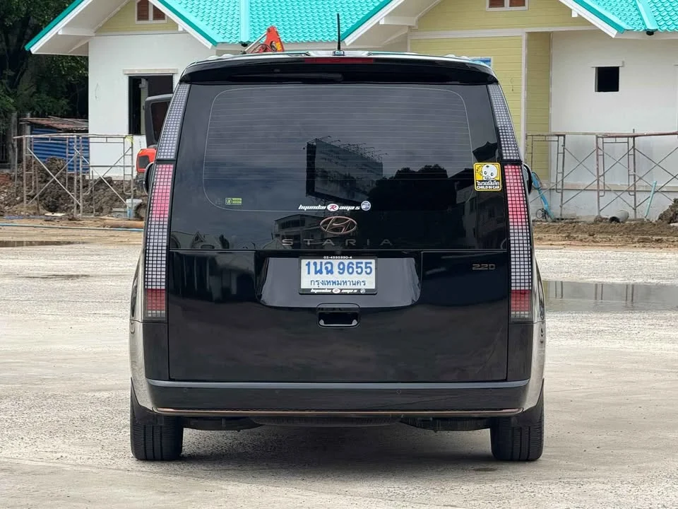 2024 Hyundai Staria US4 3