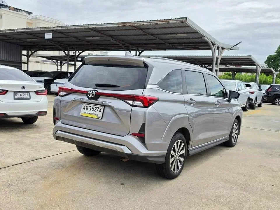 2023 Toyota Veloz III 3