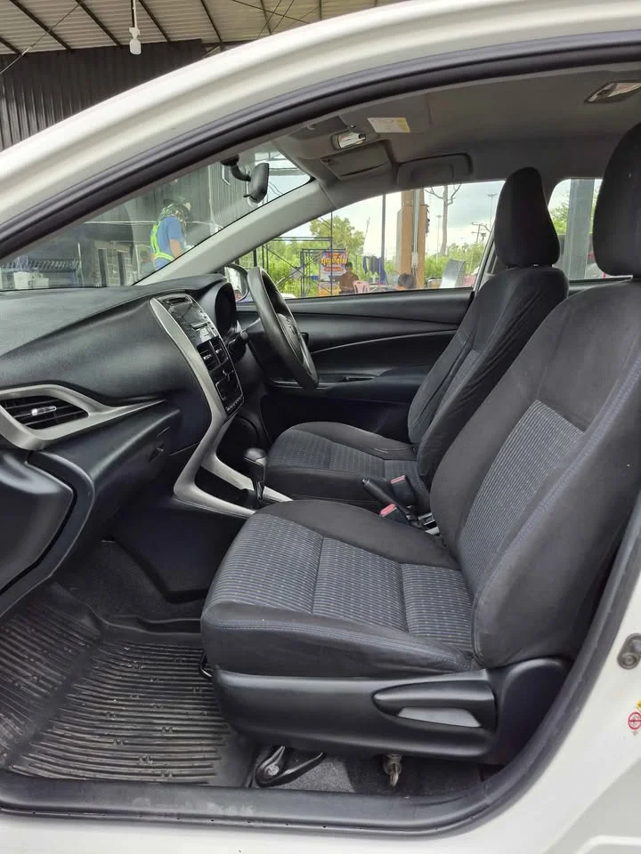 2018 Toyota Yaris ATIV III 2