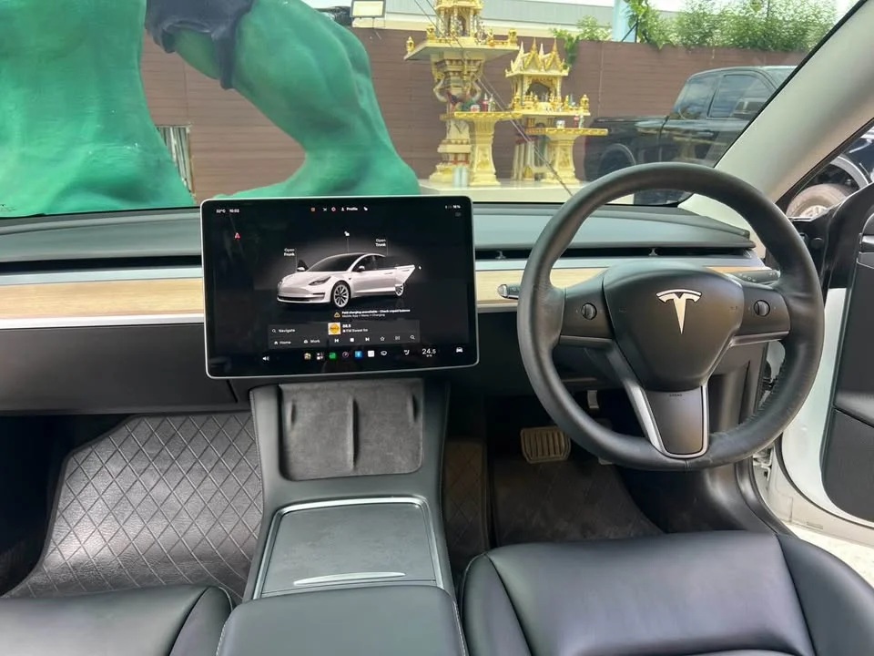 2022 Tesla Model 3 3