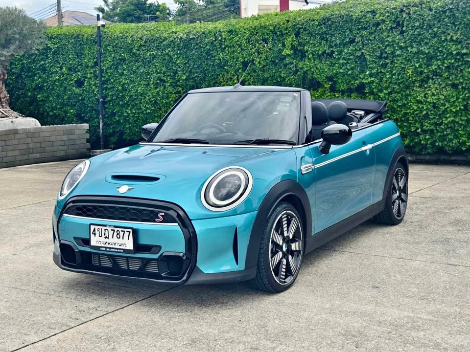 2023 Mini Hatch  III 2