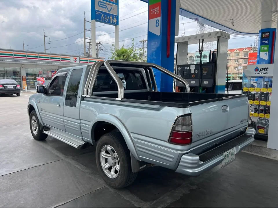 2002 Isuzu Faster Dragon Eyes III 3