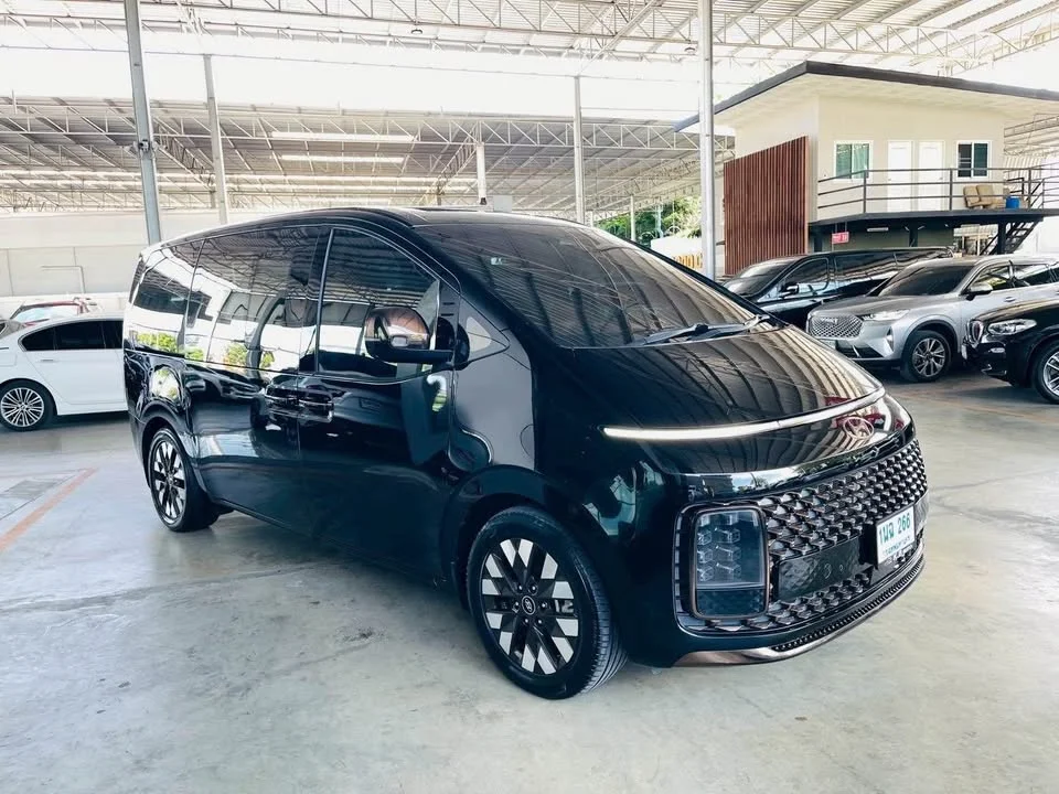 2023 Hyundai Staria US4 2