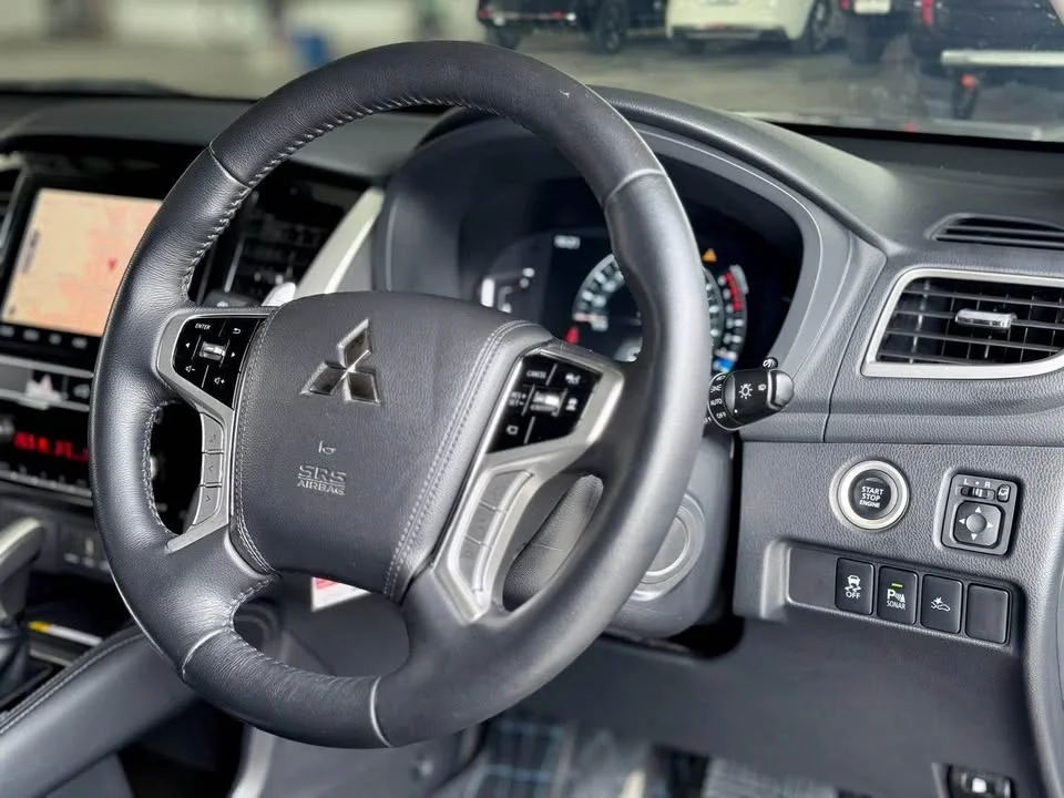 2020 Mitsubishi Pajero Sport III 3