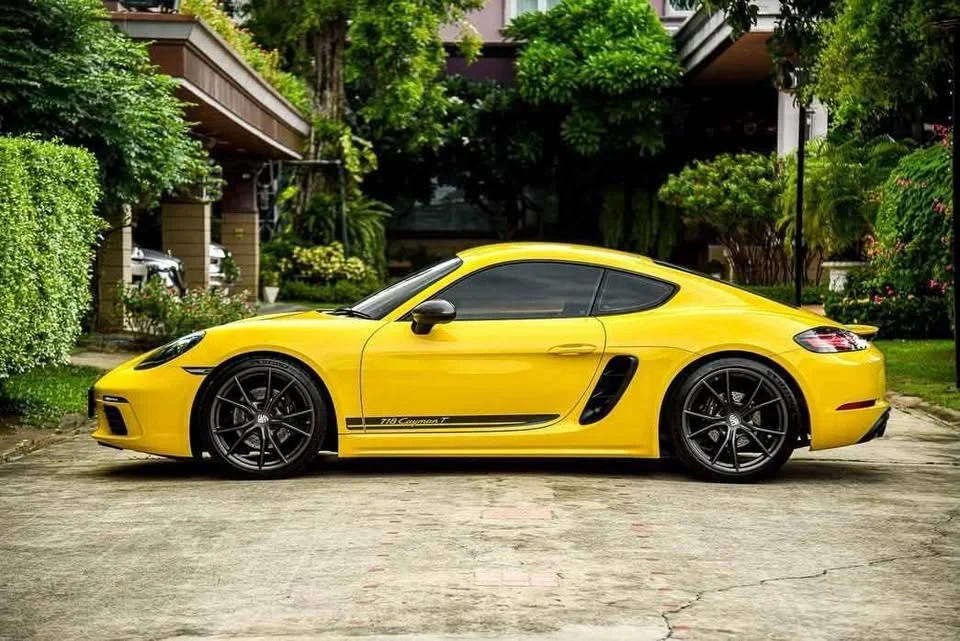 2023 Porsche 718 Boxster and Cayman IV 2
