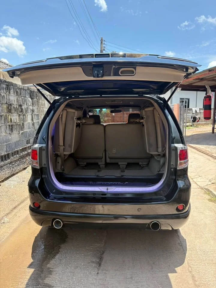 2005 Toyota Fortuner I 2
