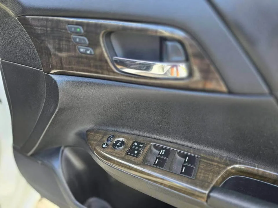 2014 Honda Accord IX 3