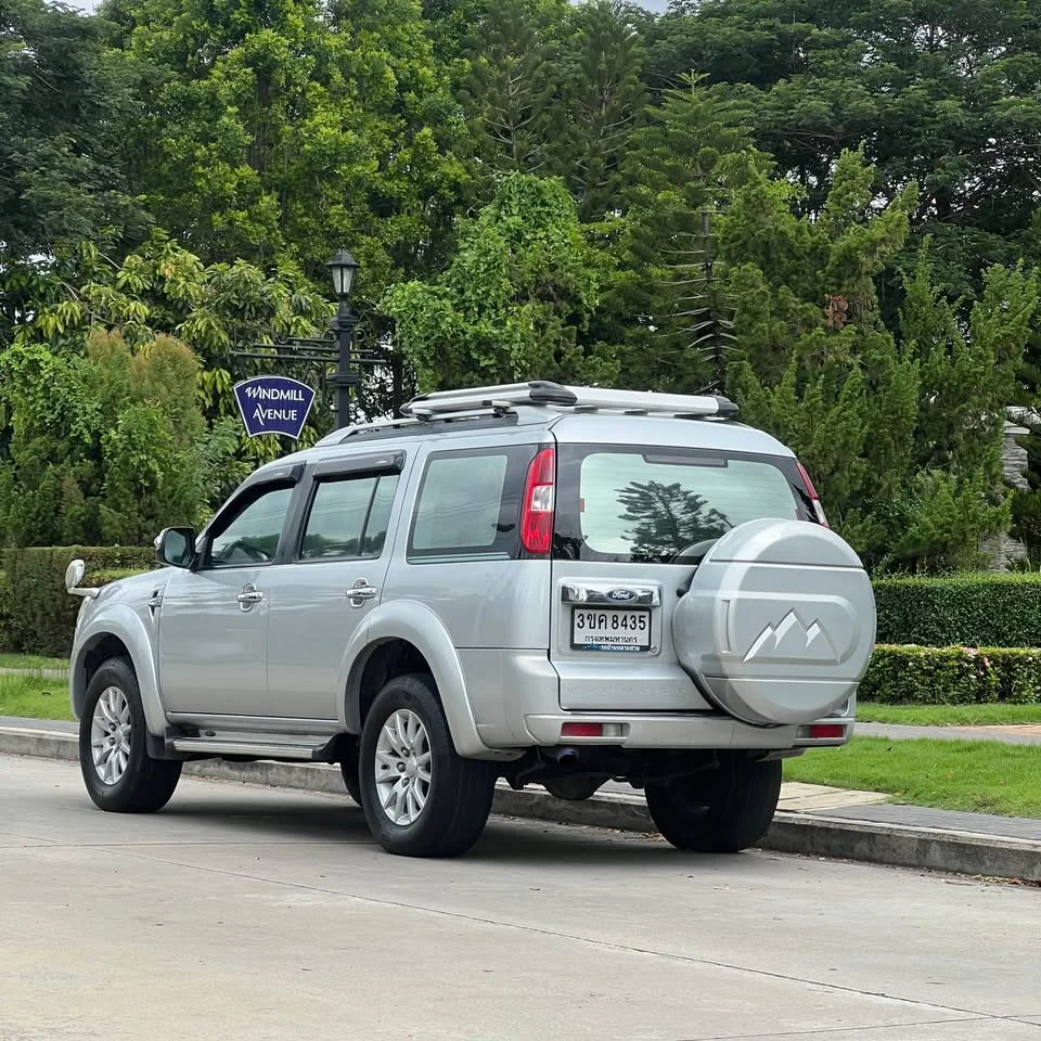 2009 Ford Everest I 3