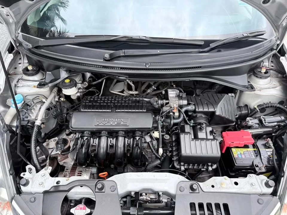 2014 Honda Mobilio II 3