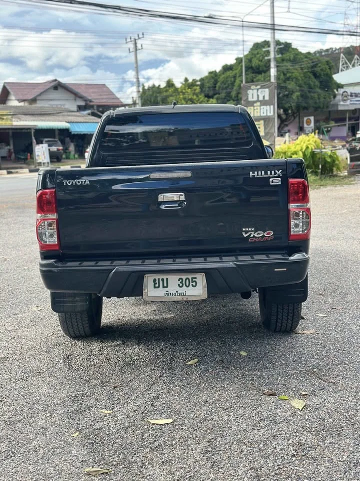 2013 Toyota Hilux VII 3