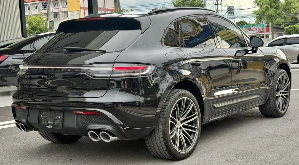 2024 Porsche Macan I 3