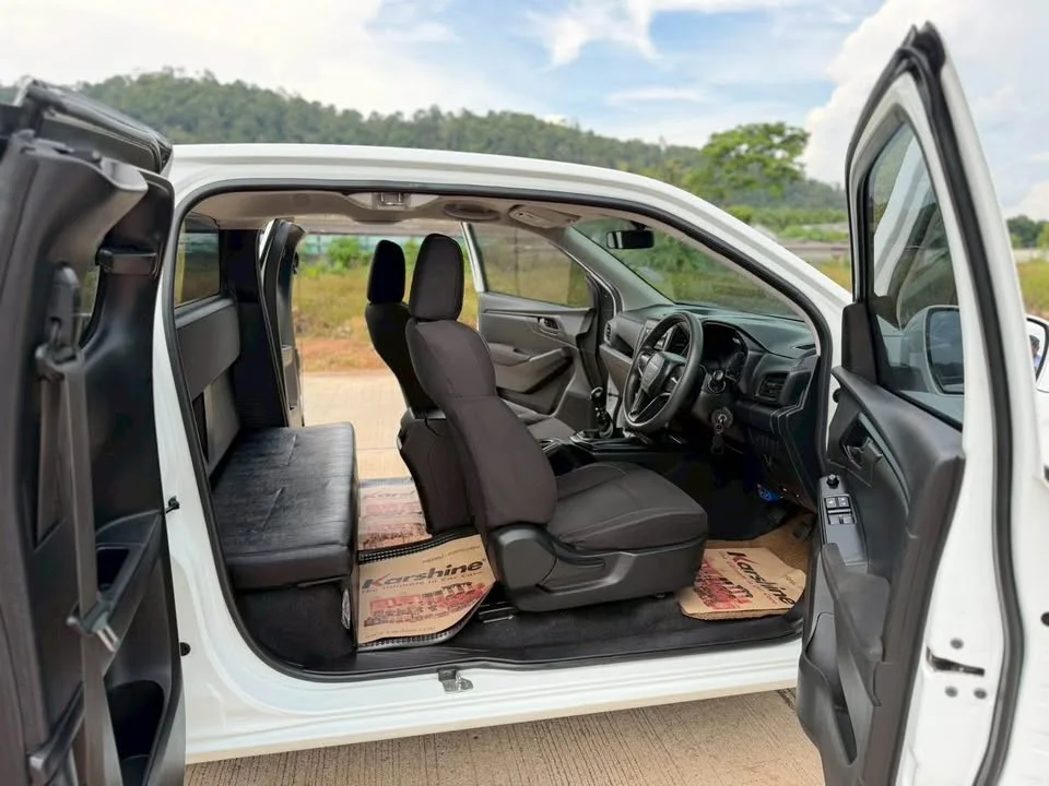 2020 Isuzu D-Max III (RG) 3