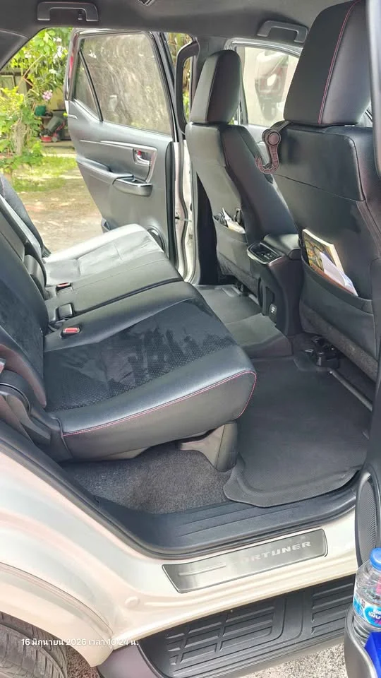 2022 Toyota Fortuner II 3