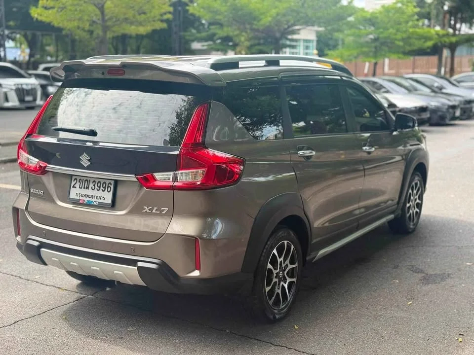 2021 Suzuki Ertiga II 2