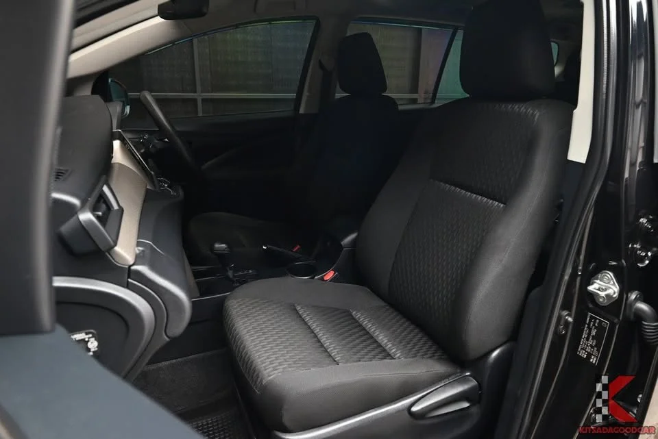 2023 Toyota Innova II 2