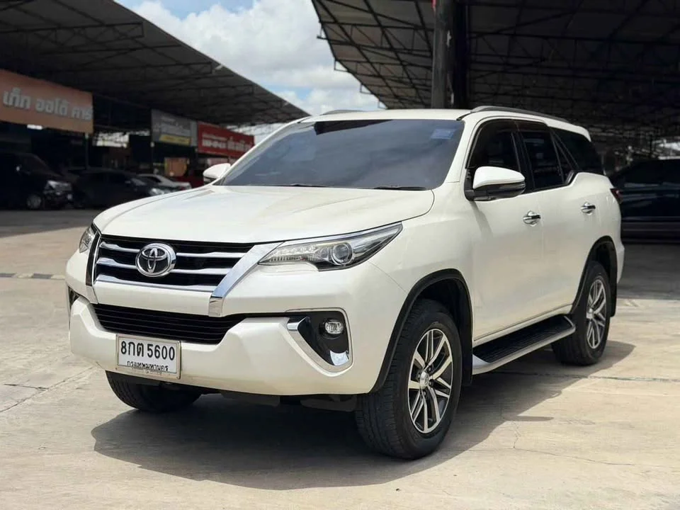2019 Toyota Fortuner II 2