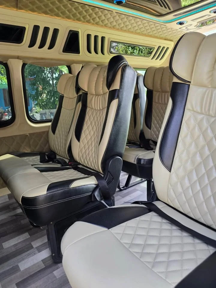 2010 Toyota Commuter V (H200) 2
