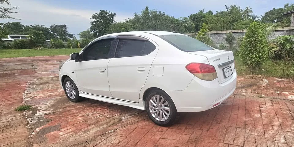 2013 Mitsubishi Attrage VI 2