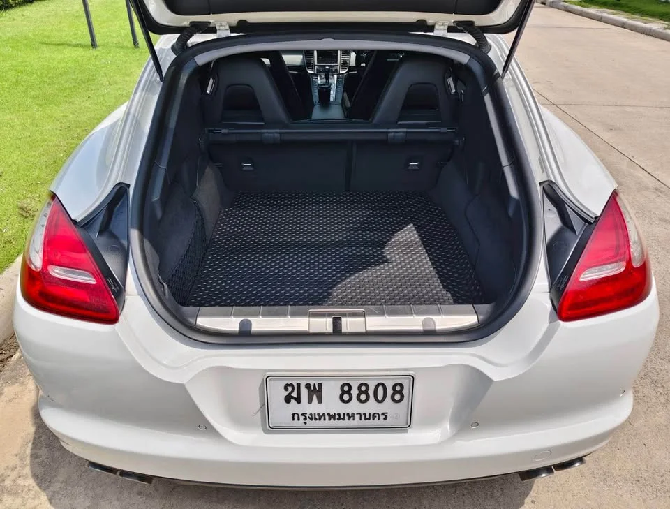 2013 Porsche Panamera I 3