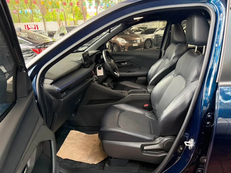 2023 Toyota Yaris Cross AC200 2