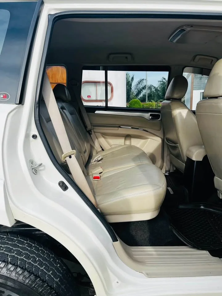 2009 Mitsubishi Pajero Sport II 3