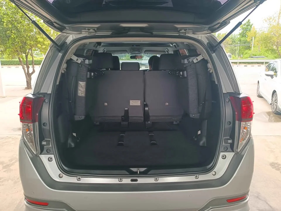 2021 Toyota Innova II 2