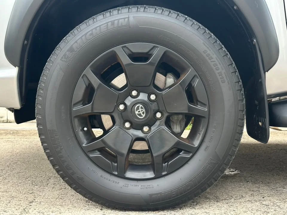 2018 Toyota Hilux VIII 3