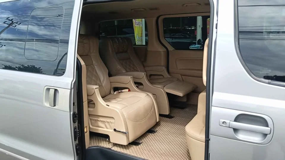 2011 Hyundai H-1 II 3