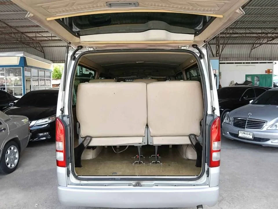 2009 Toyota HiAce V (H200) 3
